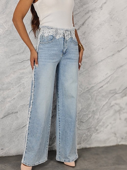 Джинсы ADORO с вышивкой на поясе голубые