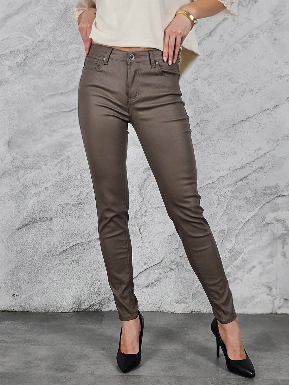 Брюки 3D Denim из экокожи тауп, фотография №1